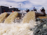 3-pumps-gush-closeup