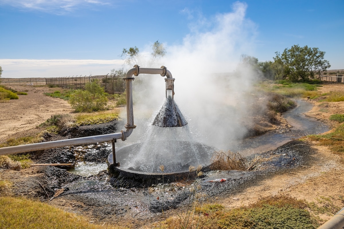 Queensland landholders will gain new water bores under fresh legislation converting disused wells into long-term water assets.